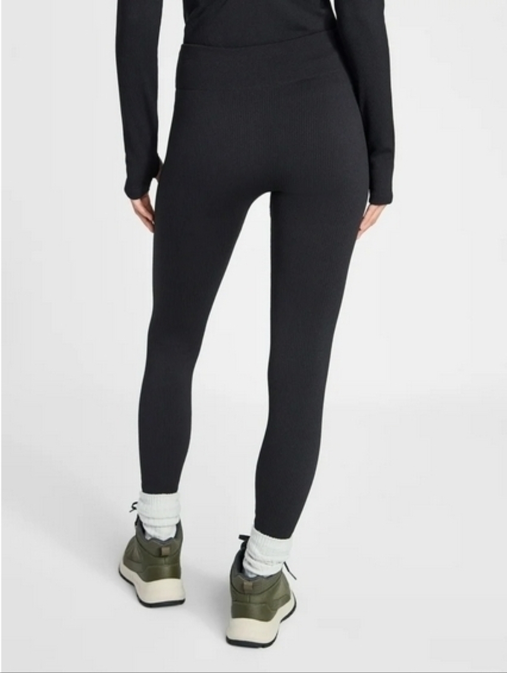 Ozark Trail Women's 2XL Warmer Seamless Ribbed Thermal Set Legging + Crew Top - Picture 6 of 15